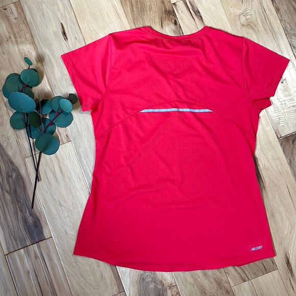 πββοΈ NEW BALANCE running shirt - Picture 3 of 3